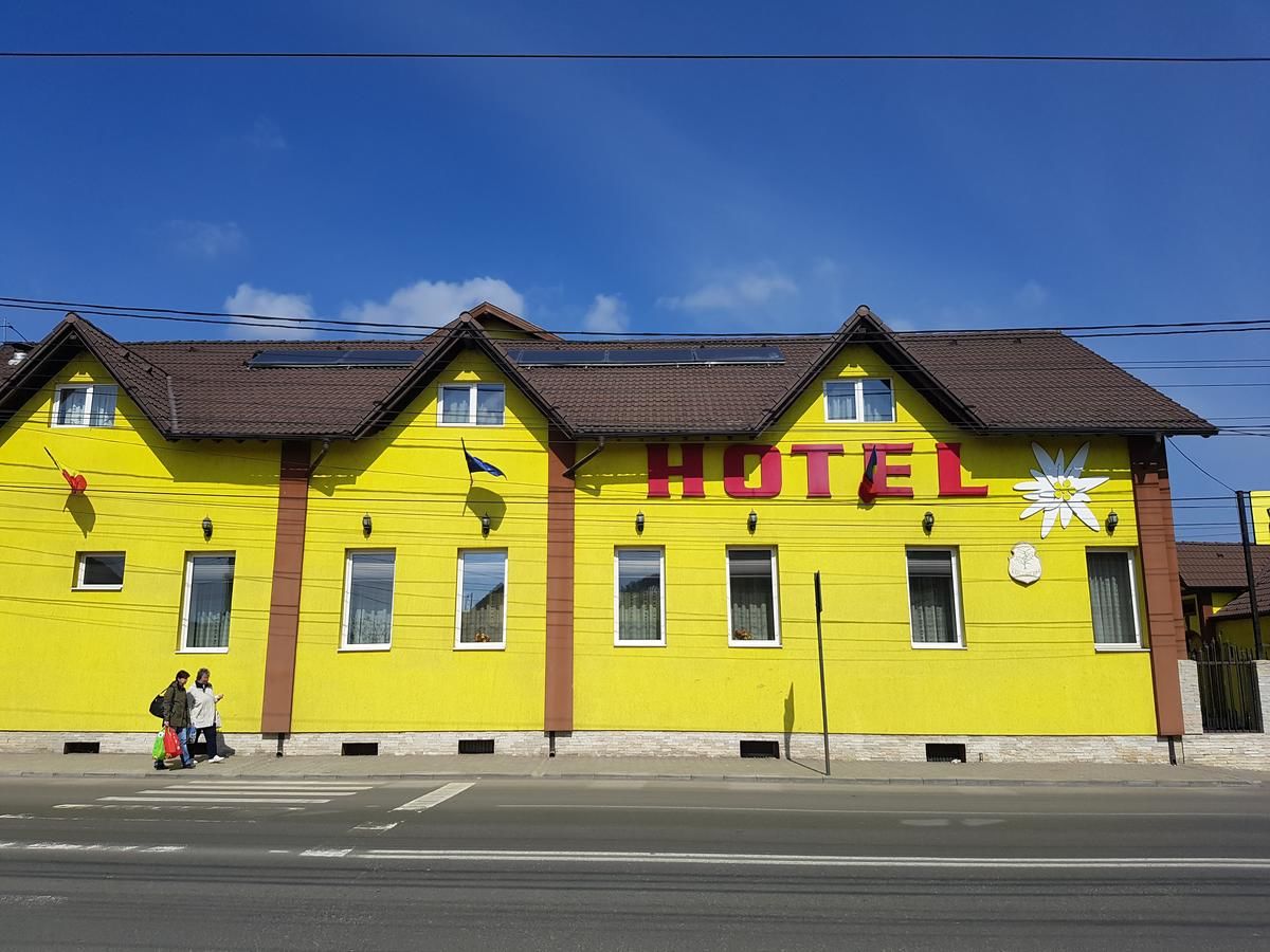 Отель Hotel Edelweiss Медиаш-10